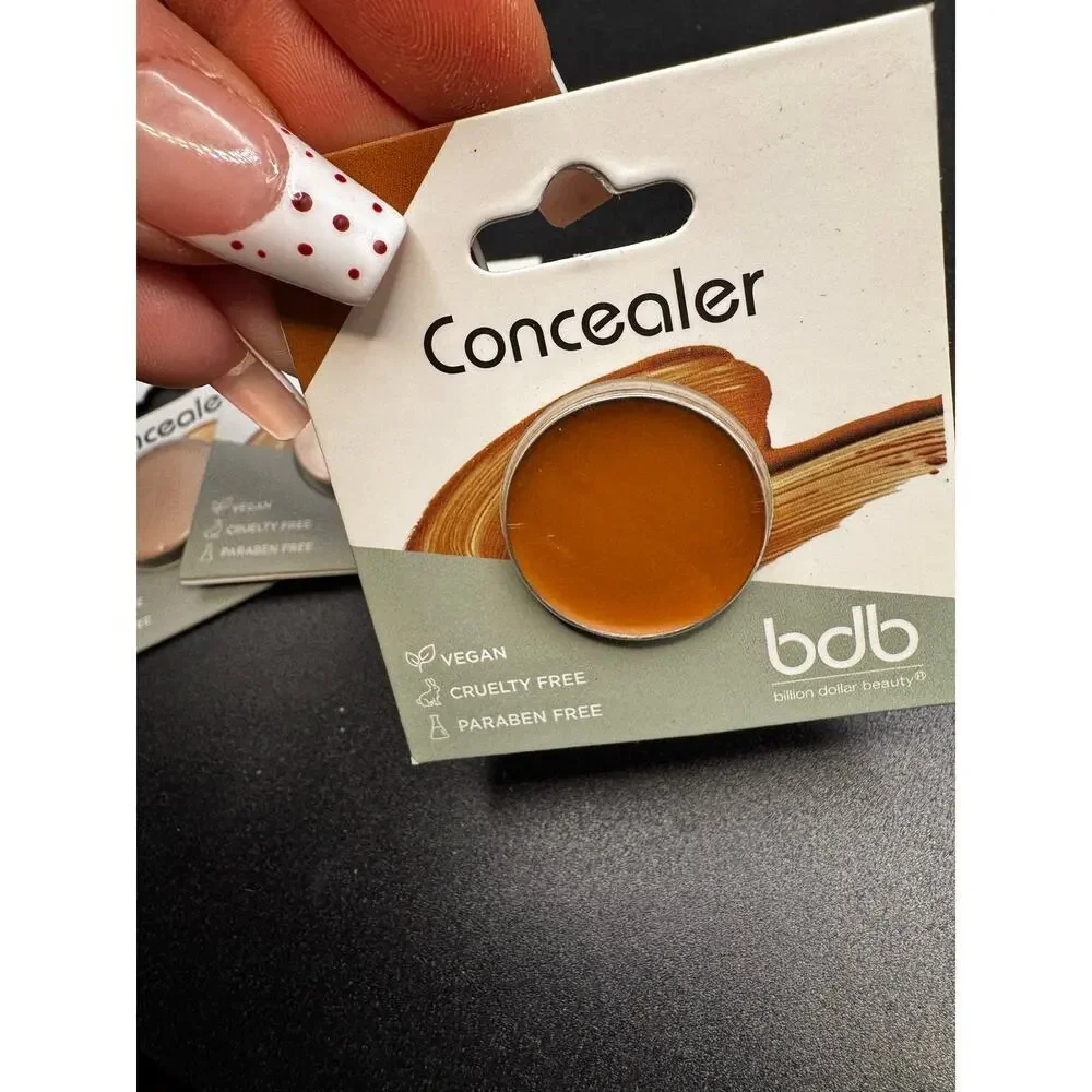 NWT bdb 4 pack concealer Medium, Rich, 2 Deep Sample Size Travel Concealers